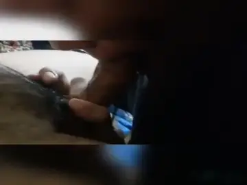 Aksi ABG Nyepong Ganas Sampai Crot Muncrat poster