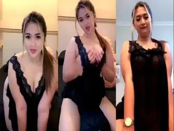 Zara Live Hot Pamerin Uting Basah Sampe Banjir poster